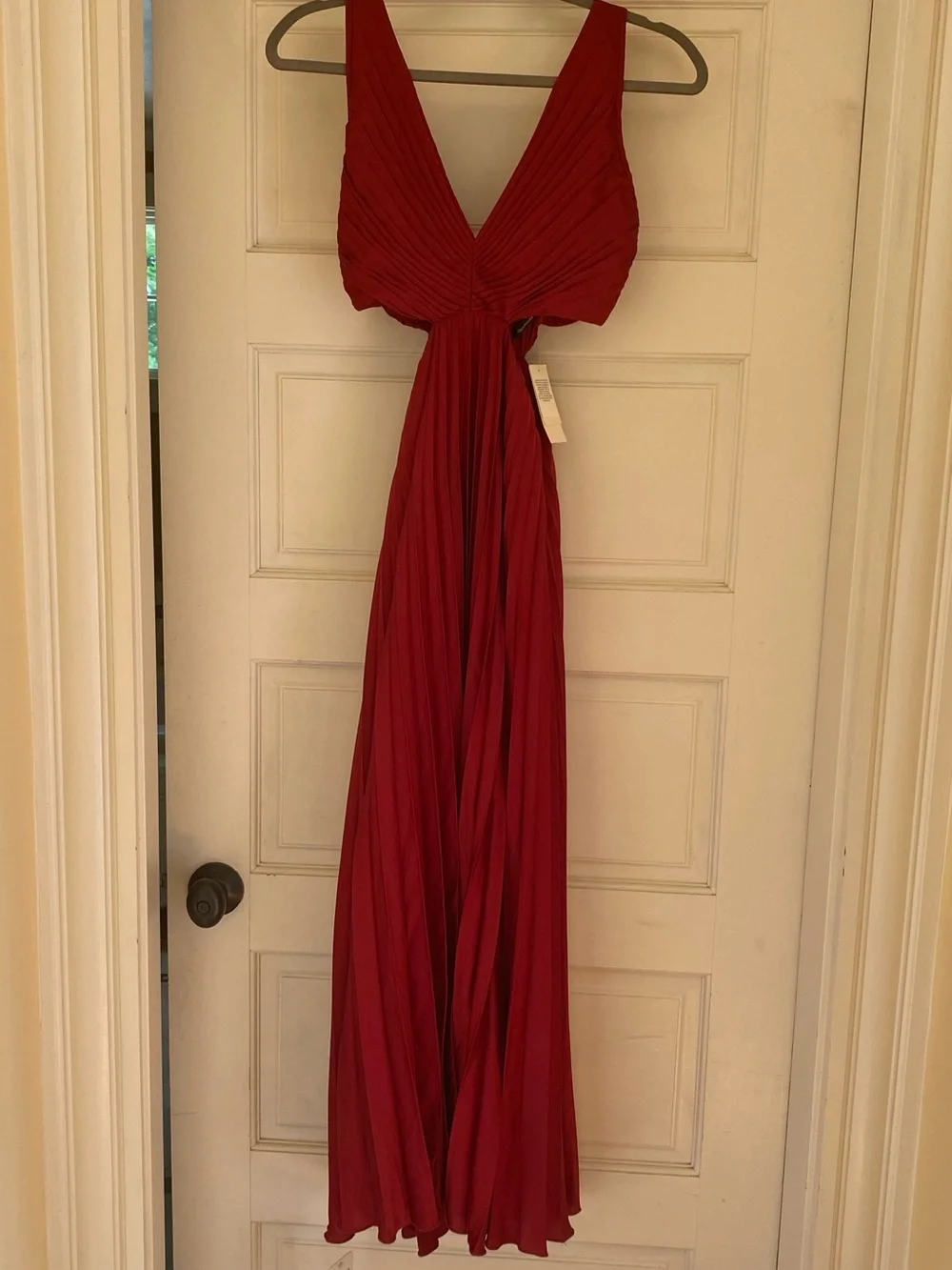NWT Abercrombie & Fitch Giselle Pleated Cut Out Satin Maxi Dress Deep Red Size S